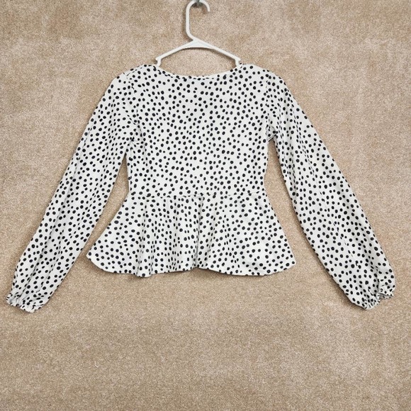 Nasty Gal Nastygal White Black Polka Dot V Neck Peplum Top NWT Size 4 - Picture 2 of 5